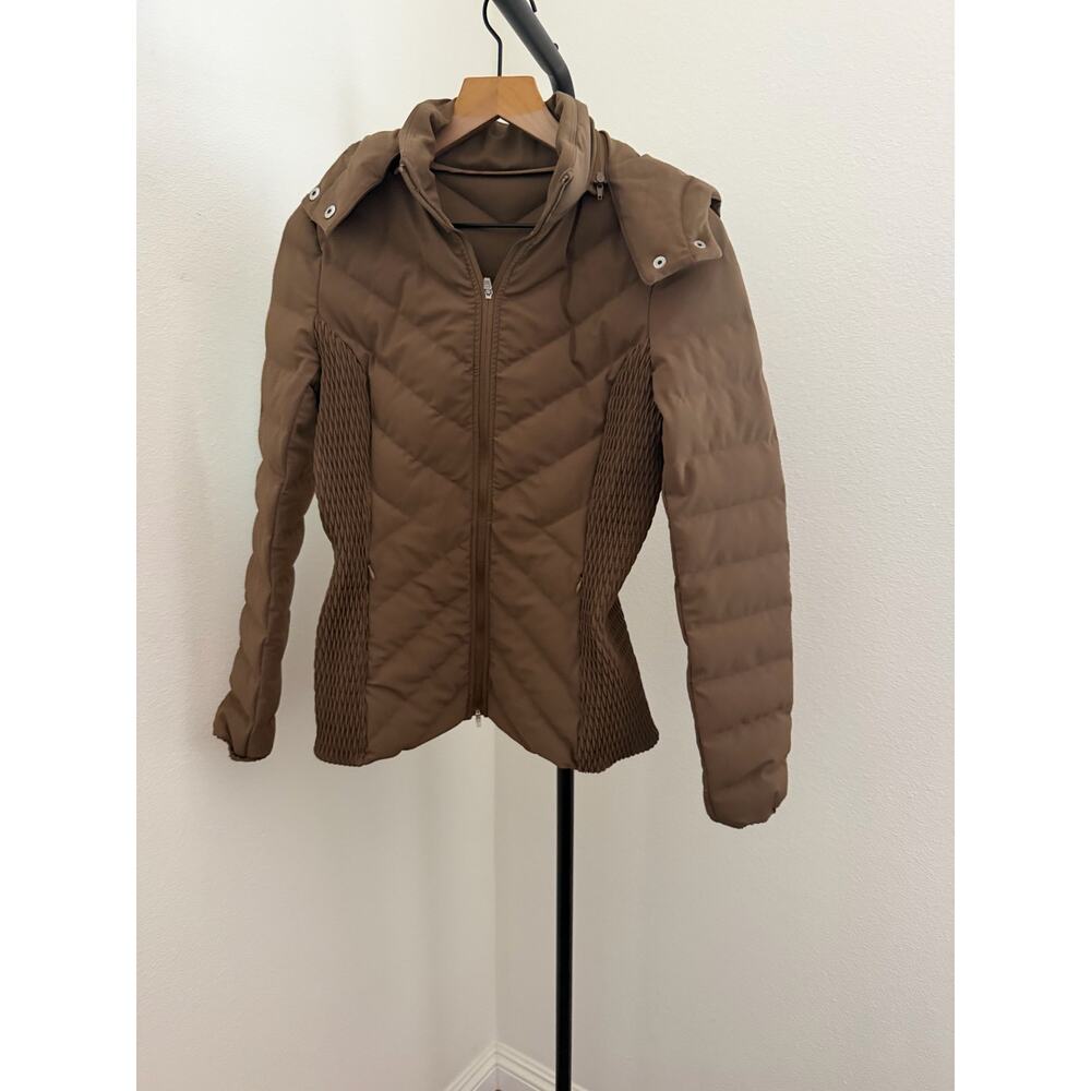 New Halara PuffFlex Removable Hood Shirred Casual Padded Jacket with Pockets - Picture 7 of 10